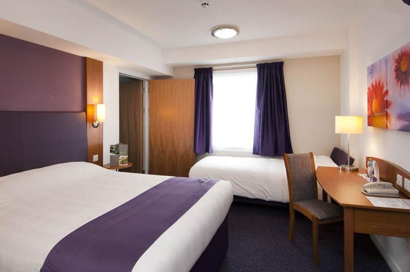 Premier Inn Premier Inn Crewe Nantwich Exterior foto